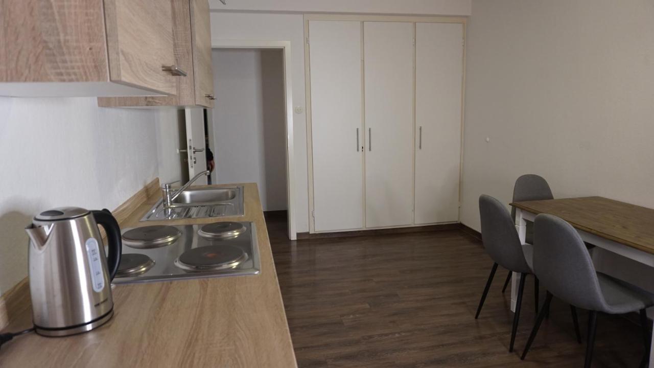 M&M Apartment Duesseldorf نيوس المظهر الخارجي الصورة