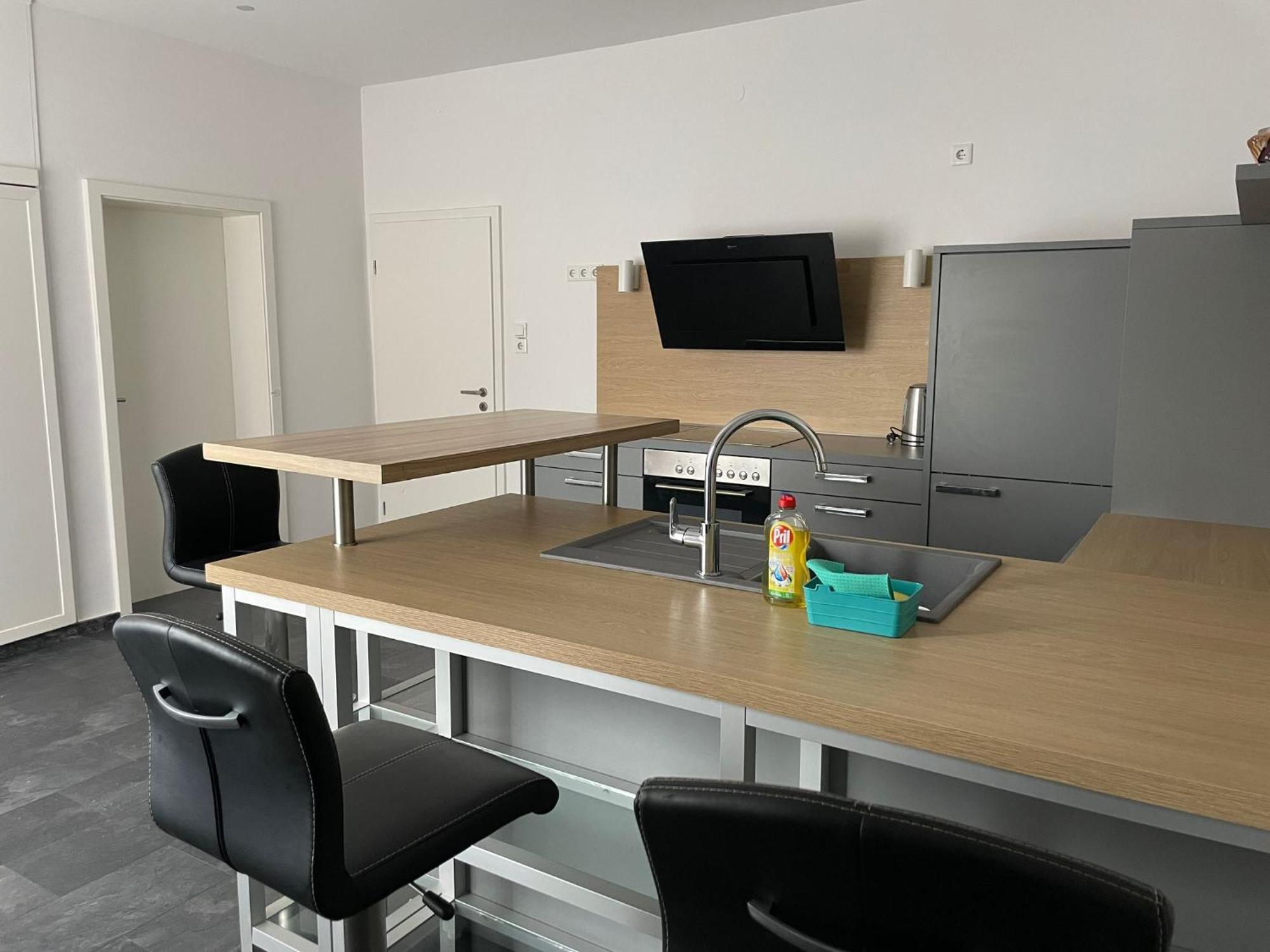 M&M Apartment Duesseldorf نيوس المظهر الخارجي الصورة