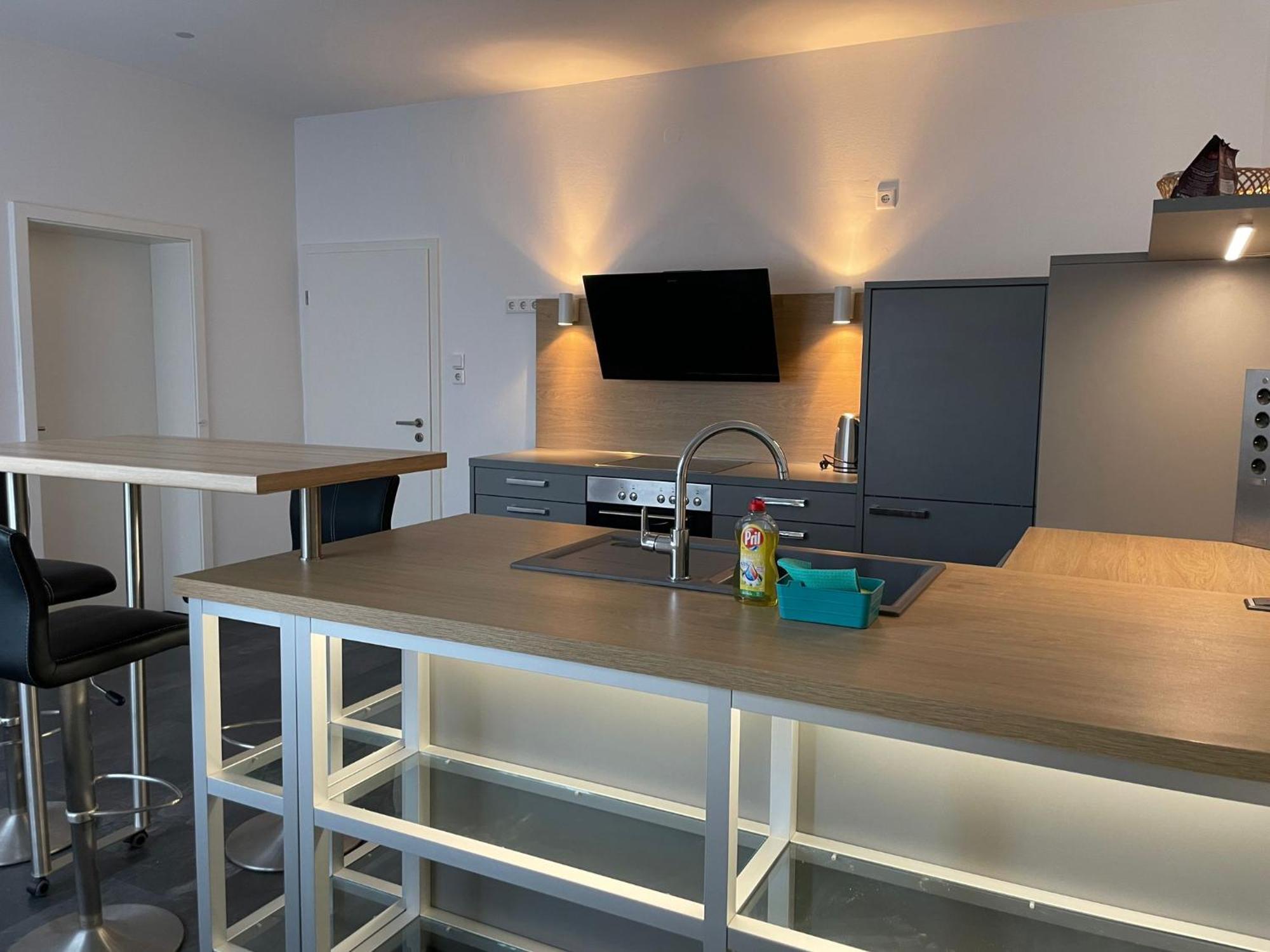 M&M Apartment Duesseldorf نيوس المظهر الخارجي الصورة